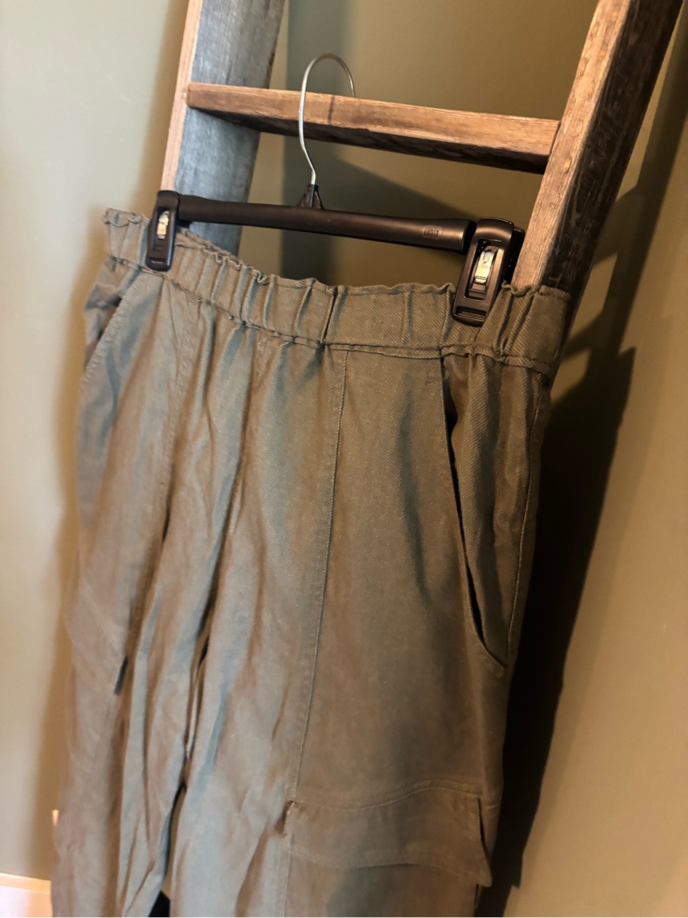 Max Studio Cargo Linen Blend Pant - Picture 5 of 9